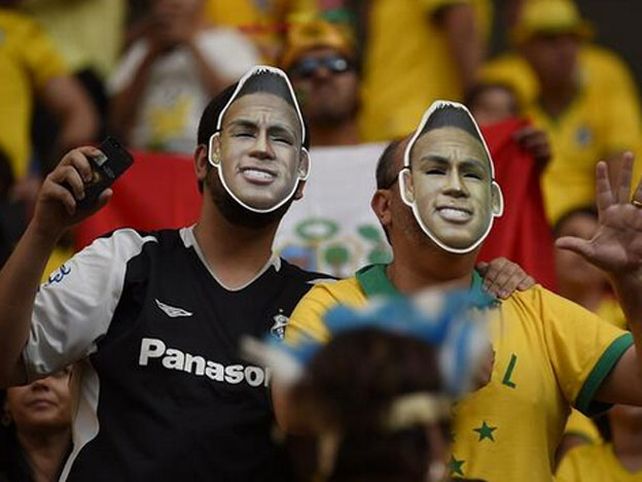 Los hinchas de Brasil no la pasan nada bien
