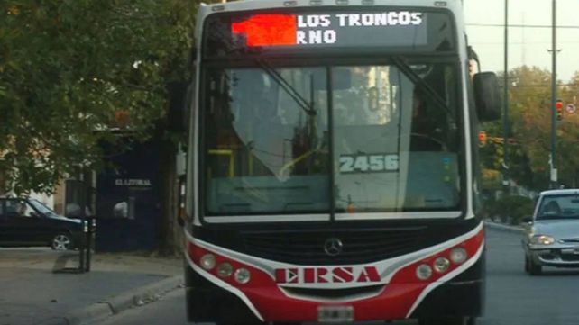 El colectivero acusado y la víctima trabajan en Ersa.