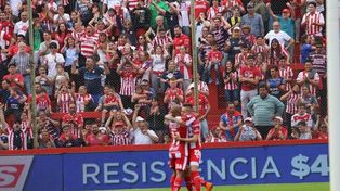 Unión descansa mientras espera el horario para visitar a Racing