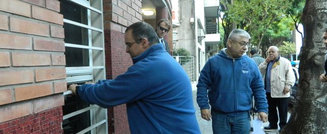 Peritos en el edificio de Montevideo al 1600