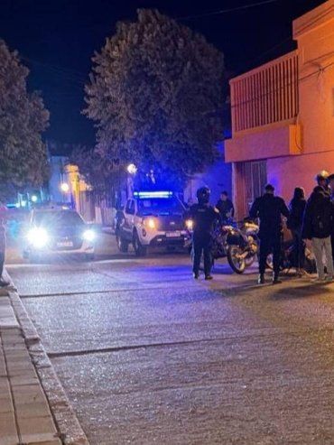 Victoria: intentó evadir un control, atropelló a una policía y fue aprehendida tras una persecución