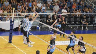 Villa Dora se trajo un triunfazo de Paraná en tie break frente a Echague.