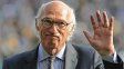 Carlos Bianchi fue condecorado en Francia