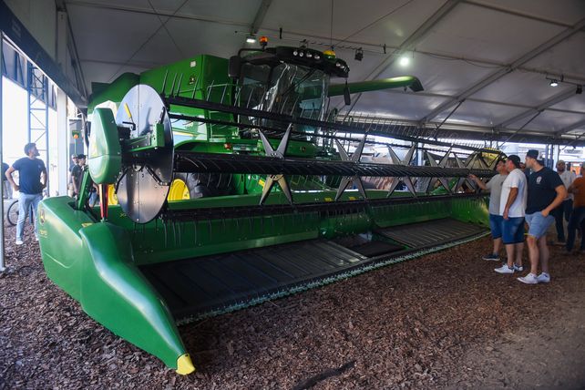 John Deere emplea a 3.500 personas en Argentina.