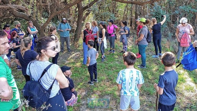 El trekking solidario fue un éxito. Una multitud participó en la actividad
