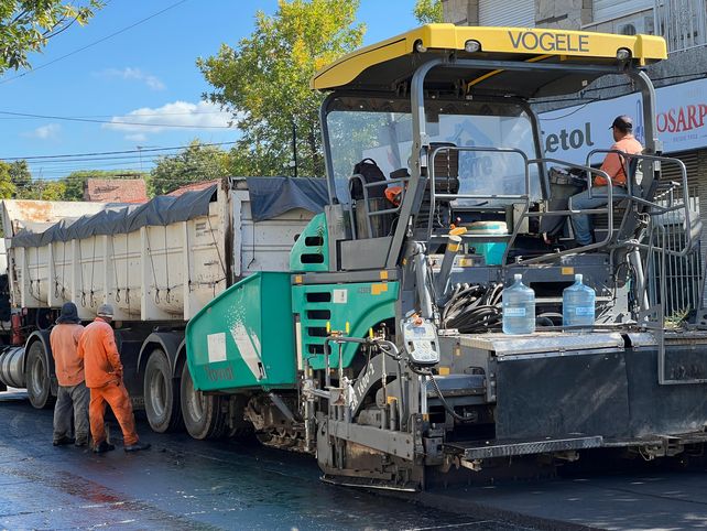 Plan de obras 2025: La Municipalidad de Roldán avanza con la repavimentación en el casco histórico