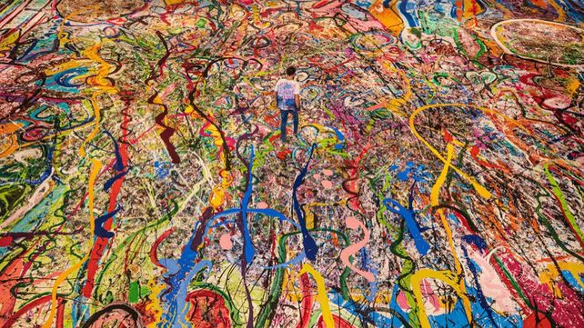 Pagaron una cifra millonaria por la pintura en lienzo más grande del mundo