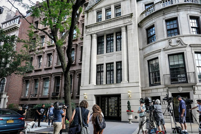 El frente de la mansión donde vivía Ivana Trump en el Upper East Side de Manhattan.