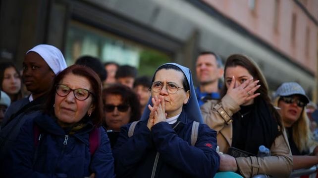 Las imágenes más emotivas del funeral del papa Francisco en la Plaza de San Pedro