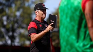 Frank Kudelka transita días de entrenamientos con el fin de bucar imponer su idea de juego.