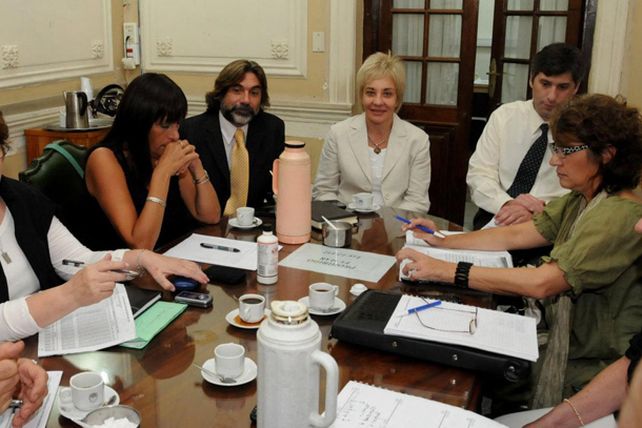 Gobierno y maestros otra vez cara a cara en las paritarias