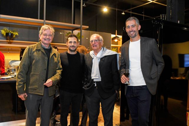 Grupo Finisterra convocó a arquitectos a su showroom de Pichincha en Rosario