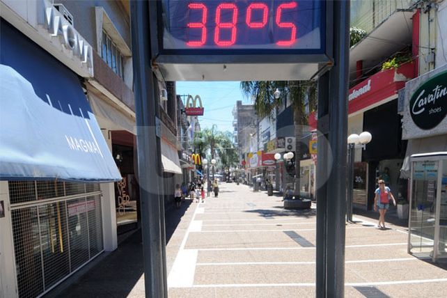 Una tercera ola de calor se acerca a la provincia y la zona