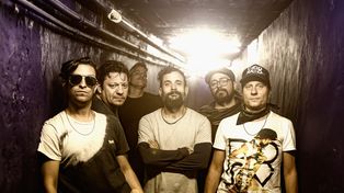 Cielo Razzo. La banda local toca esta noche en el Cultural Güemes.