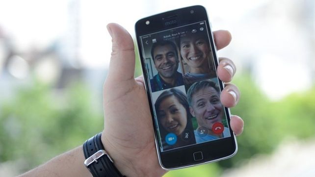 Ya se pueden hacer videollamadas grupales en WhatsApp
