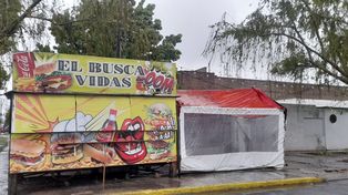 No es la primera vez que ocurre un hecho violento en el mismo local de comidas, donde este miércoles asesinaron al hijo del dueño.