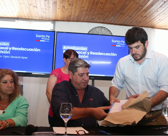 Se licitaron obras de cloacas para Venado Tuerto. La provincia invertirá más de 345 millones. Los trabajos beneficiarán a más de 3.000 habitantes.