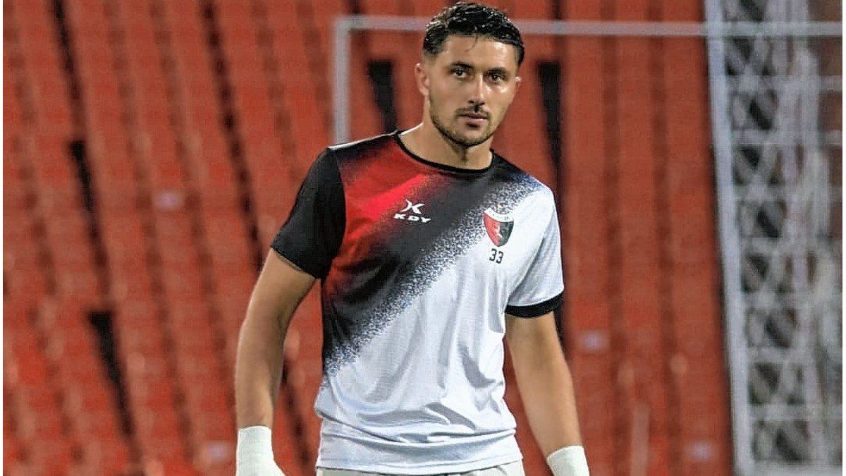 Facundo Garcés, cada vez más lejos de volver a jugar en Colón