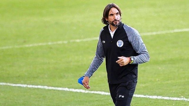 Diego Martínez tiene casi definido el once de Boca para enfrentar a San Lorenzo.