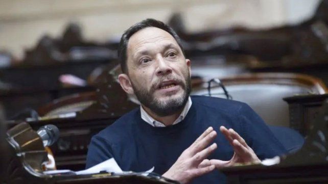 El diputado nacional Maximiliano Ferraro (CC-ARI) advirtió que el decreto sería nulo de nulidad absoluta e insanable