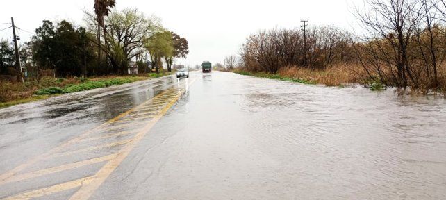 Corte de tránsito en la ruta 33 entre Pujato y la A012 por las intensas lluvias