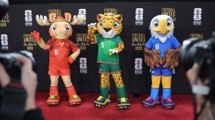 Las mascotas del Mundial ya están listas para la ceremonia del sorteo.