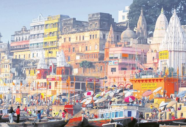 Varanasi es una de las ciudades habitadas más antiguas del mundo y el corazón espiritual de la India.   
