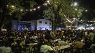 Las Colectividades se despidieron y miles de rosarinos se acercaron a celebrar la última jornada