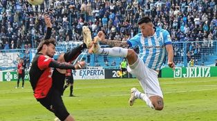 Joaquín Novillo volvería a la titularidad en lugar de Paolo Goltz, expulsado ante Aldosivi.