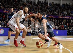 Argentina se ilusiona con Campazzo y sufre por Scola