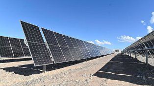 El Gobierno oficializó la aprobación del primer proyecto del RIGI que consiste en la realización de un parque fotovoltaico en Mendoza.