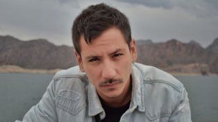 El escritor Juan Solá y Neyen Morra se presentarán el sábado 10 de agosto en Paraná
