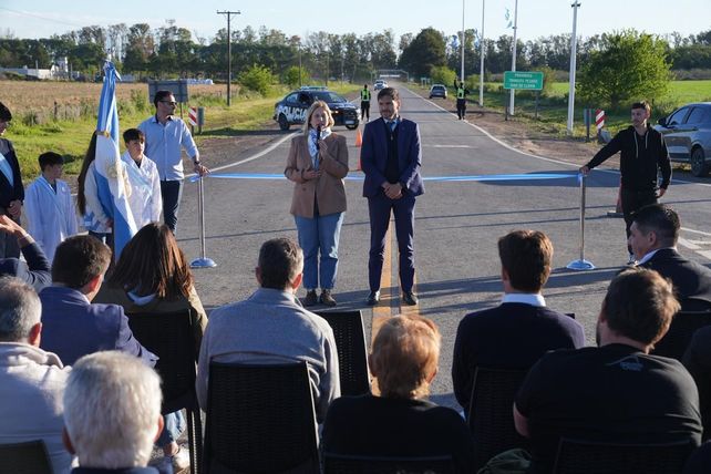 La obra permitirá la conexión pavimentada entre la localidad de Theobald