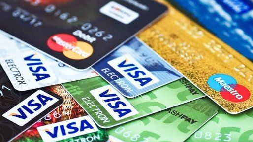 Tarjetas de crédito: clientes se quejan porque bancos adelantaron la fecha de pago