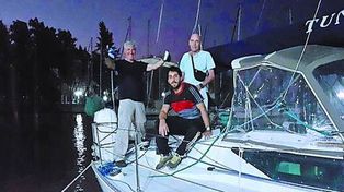 Detectan la imagen de un barco que sería el velero argentino extraviado en Brasil