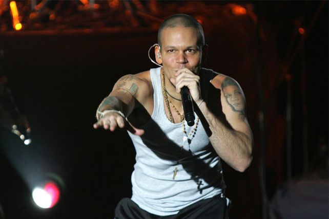 Calle 13 se despide de la Argentina en Santa Fe, con un concierto en la Belgrano