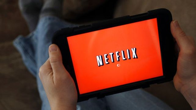Mirar películas en Netflix o YouTube es perjudicial para el clima