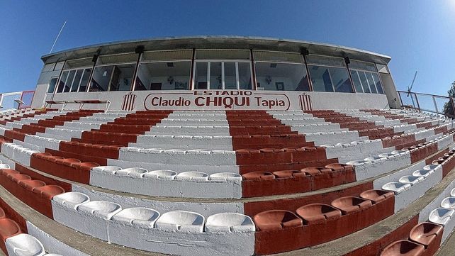 Barracas Central podrá hacer de local en su estadio.