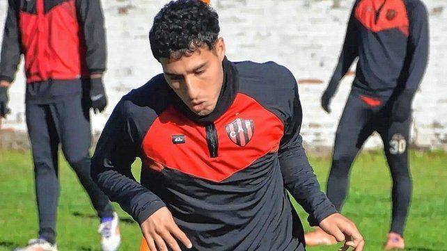 Facundo Heredia, otra baja en Patronato