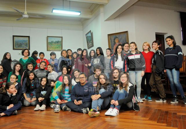 Gran convocatoria. Cada vez son más los chicos y chicas que se suman a la propuesta. Foto: Mauricio Centurión / Diario UNO Santa Fe