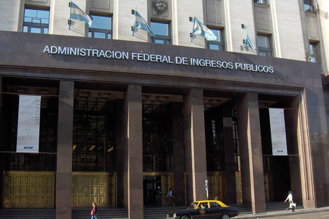 AFIP denunció a una empresa postal por fraude impositivo a través de una cooperativa paranaense