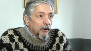 El cura que apoya el matrimonio gay deja los h&aacute;bitos y ser&aacute; pol&iacute;tico