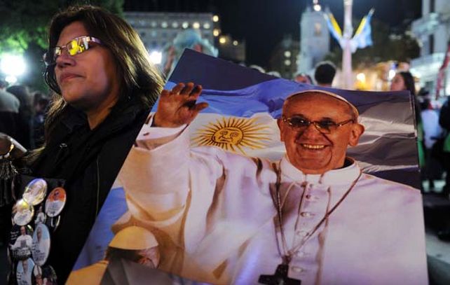 La vigilia en la Plaza de Mayo porteña.