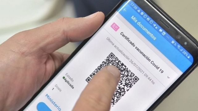 Cómo sacar el pase sanitario, que será obligatorio desde este martes