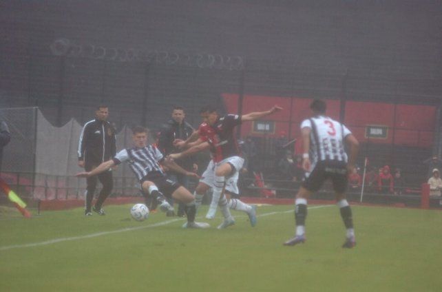 El minuto a minuto de Colón ante Gimnasia de Mendoza El minuto a minuto de Colón ante Gimnasia de Mendoza