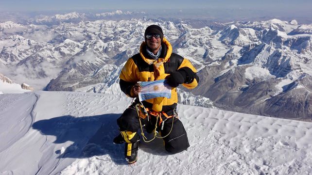 Cima. Juan Pablo logró&nbsp; hace seis días desplegar la bandera argentina arriba del Kanchenjunga