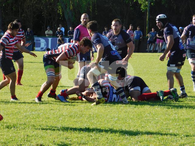 Santa Fe Rugby visita al Athlétic