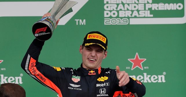 Verstappen se quedó con una carrera picante en Interlagos