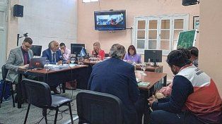 Victoria: condena condicional por incendiar islas