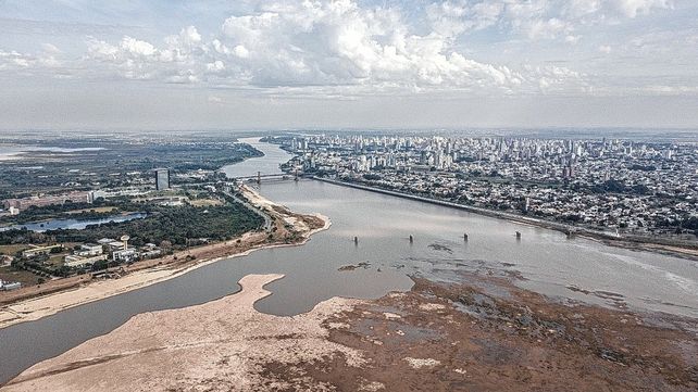 El río Paraná alcanzaría niveles de similar orden a la bajante de 1944